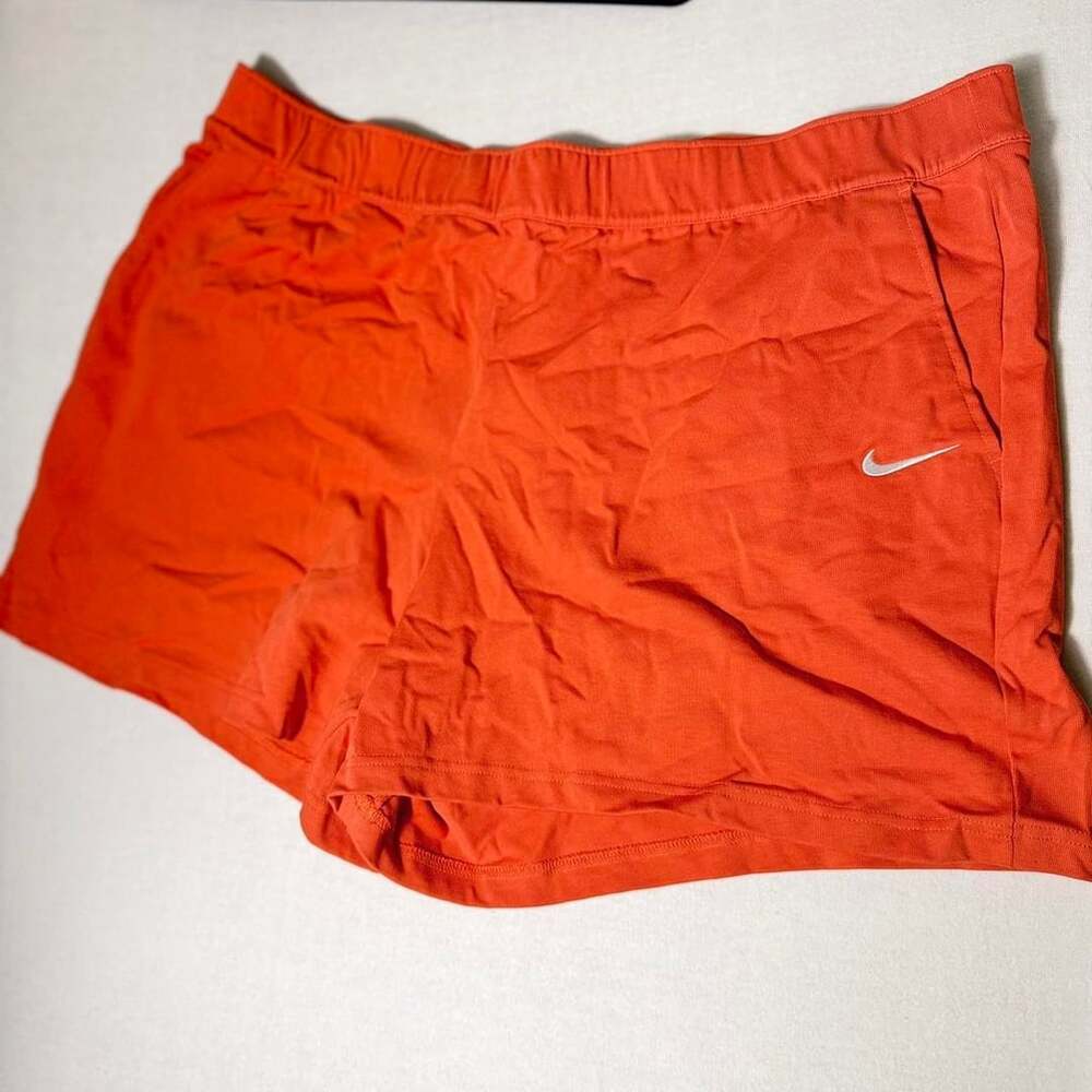 Nike High Rise Loose Fit Shorts Size 2X Orange